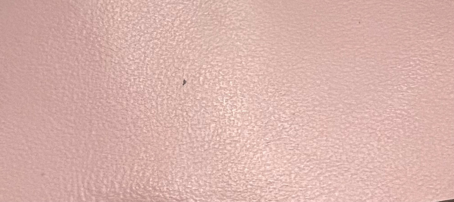Small woman leather wallet