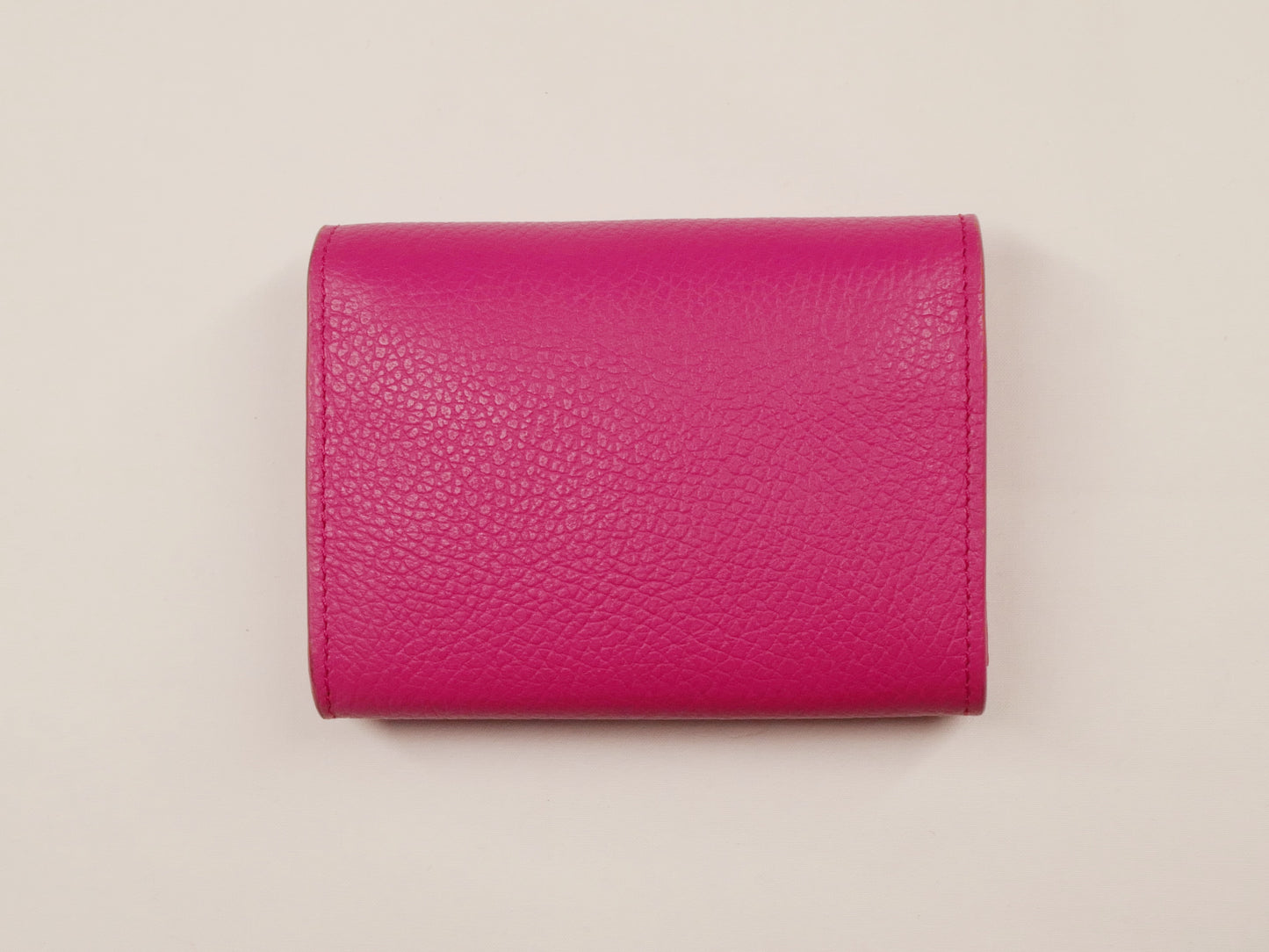 Small woman leather wallet